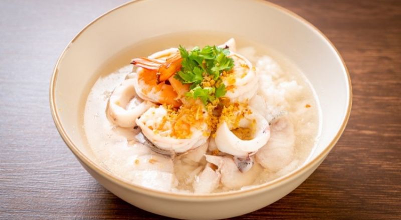 حواء جبلنا قدمي سلطة الكالماري بالكريما لضيوفك