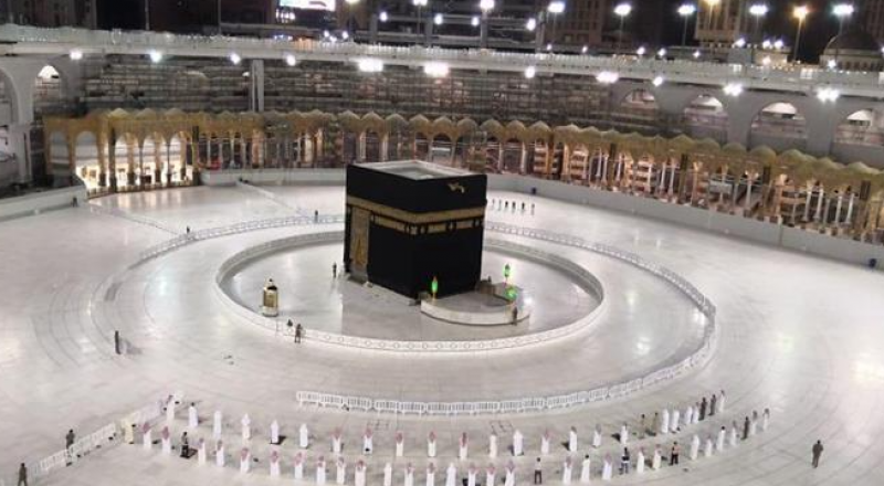 السعودية: غرامة لمن يحاول دخول الحرم المكي للصلاة دون تصريح برمضان