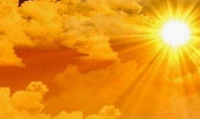 الطقس-  أجواء صيفية وموجة حارة السبت