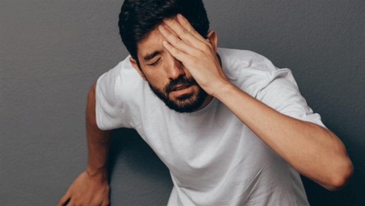 انخفاض ضغط الدم... 8 أعراض تدقّ ناقوس الخطر