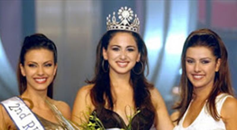 بعد 18 عاماً على مشاركتها بملكة جمال لبنان.. زوجة النائب السابقة غاية في الجمال