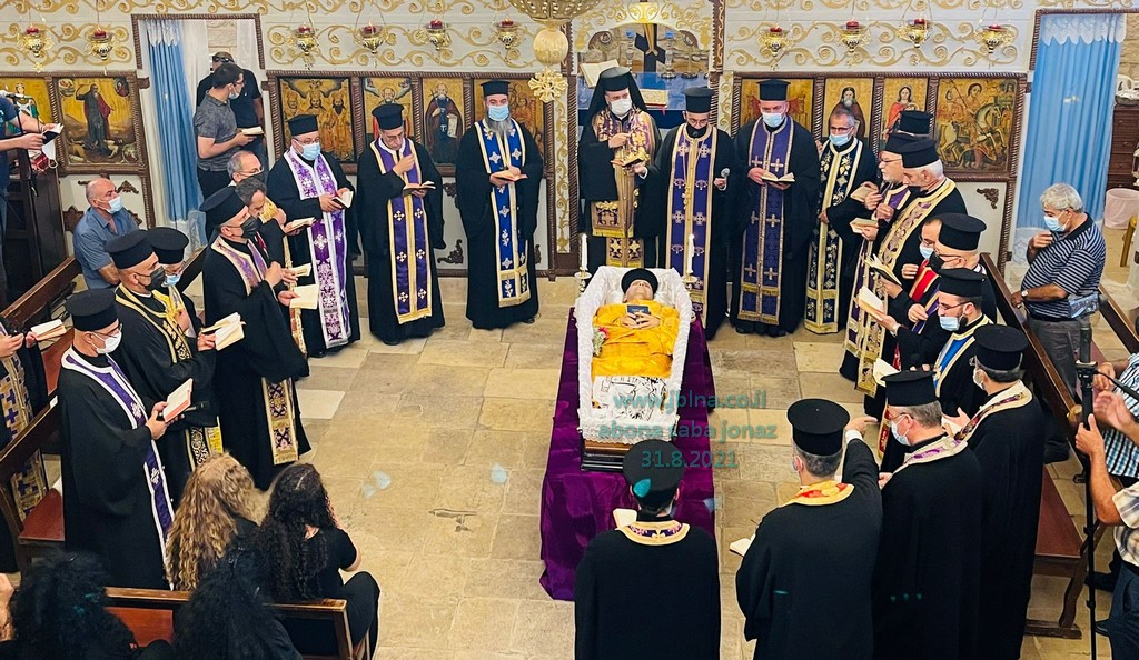  معليا والمنطقة تودع الاب المحبوب سابا شوفاني بجنازة مهيبة