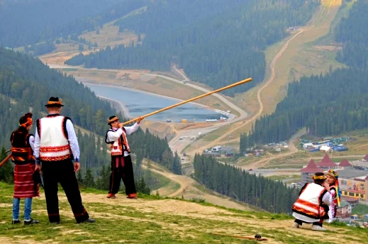 أوكرانيا بلد المفاجآت والمغامرات التي لا تنتهي