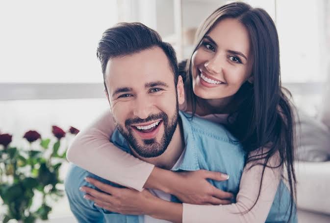 حواء جبلنا- الأنثى التي يبحث عنها الرجال .. بقلم: سلامة حجازي