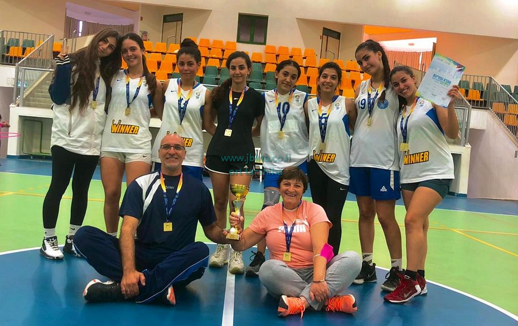 سلة اورط ترشيحا تتأهل لنهائيات بطولة المدارس القطرية