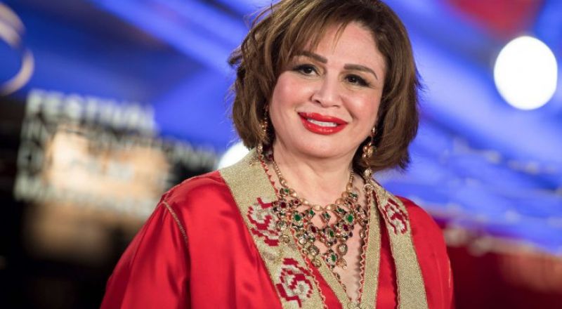 إلهام شاهين ترد على جدل  المومس الفاضلة