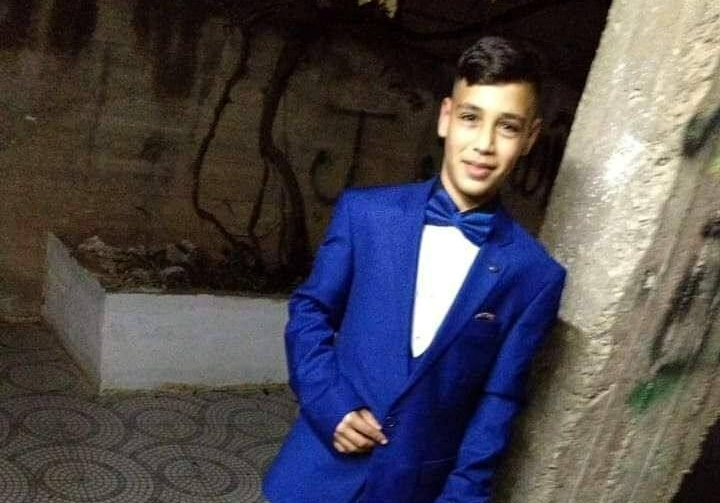 عملية طعن في القدس واستشهاد الفتى عمر ابو عصب (16 عاما) من العيساوية