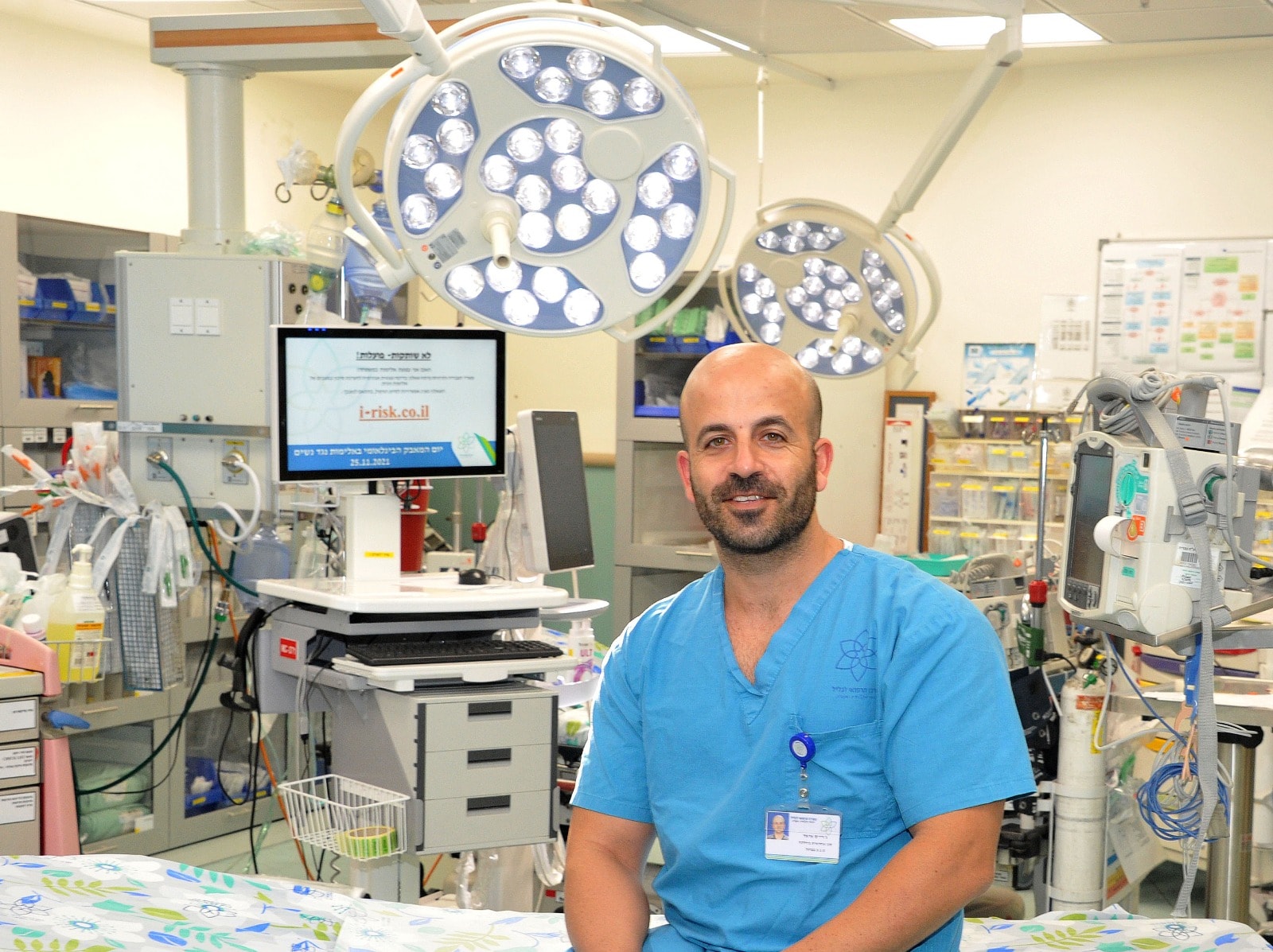 تعيين الممرض اياد جريس من الرامة منسق شؤون الصدمات في المركز الطبي الجليل מתאם תחום טראומה