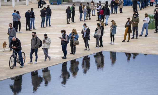 استطلاع: غالبية إسرائيلية غير راضية عن تعامل الحكومة مع أزمة كورونا