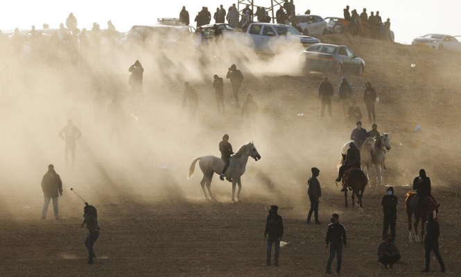 مقرّبو إلكين: عمليات التجريف في النقب مستمرّة.. لا نقاش على ذلك