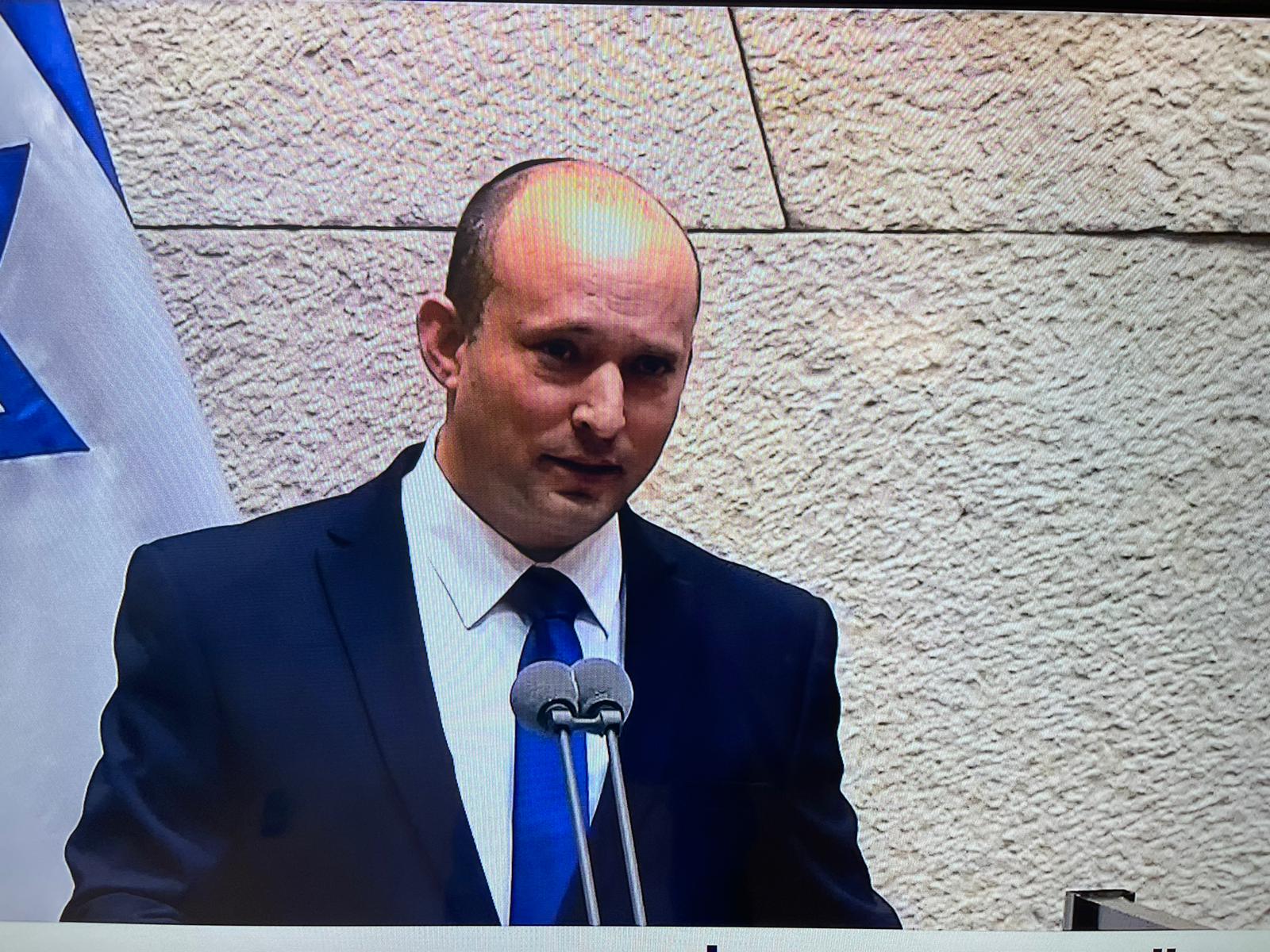 بينيت يعارض الاتفاق النووي المتبلور بين أميركا وإيران