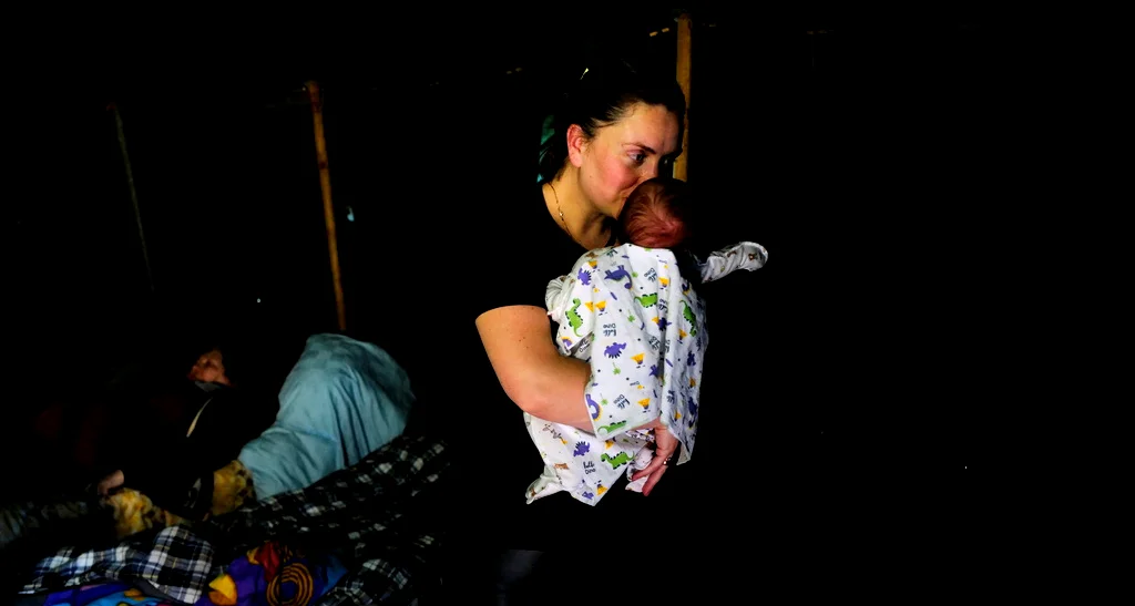 القناة 12: الكشف عن شبكة إسرائيلية للتجارة بالبشر تستدرج لاجئات أوكرانيات لوكر الدعارة