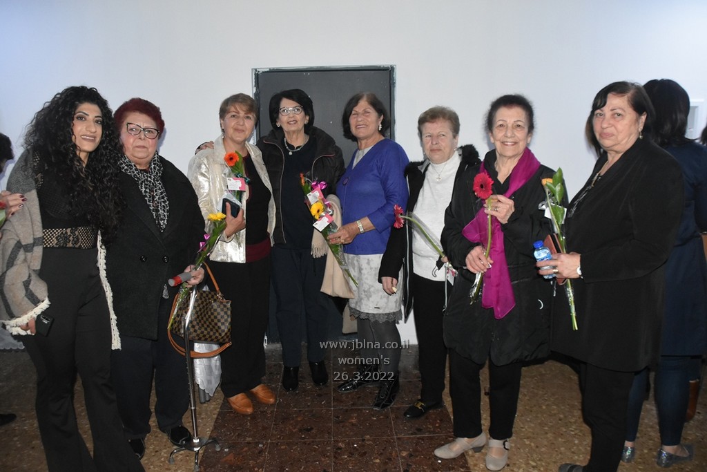 فيديو وصور - معليا (المجد للنساء)- أُمسية نسائية راقية وهادفة بأبداع محلي