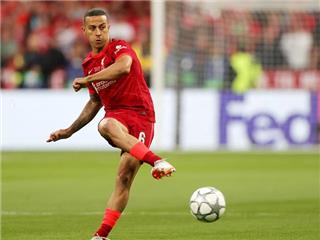 تياجو يهزم ميسي في سباق أجمل أهداف دوري الأبطال