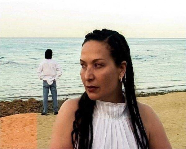 الفنانة السورية رغدة في أول ظهور منذ عامين