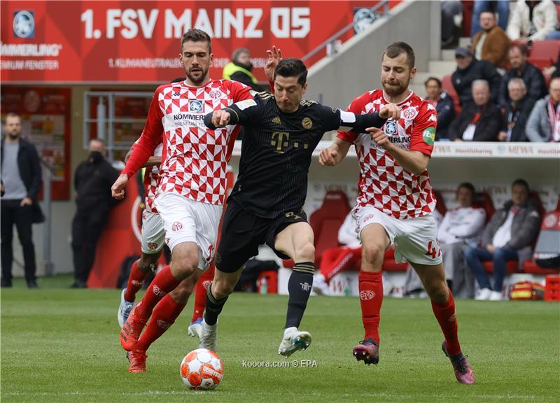 برشلونة يفي بوعده مع ليفاندوفسكي