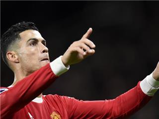 عرض غير متوقع.. هل يخون رونالدو ريال مدريد؟