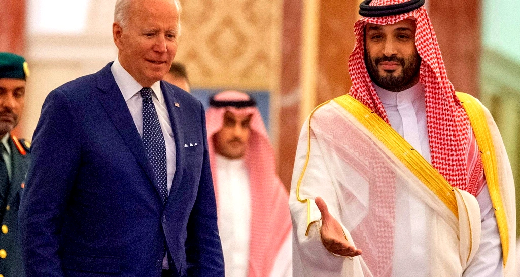 تقرير اسرائيلي: السبب الرئيسي لزيارة بايدن هو حاجة الولايات المُتحدّة إلى النفط والغاز من الدول العربيّة!