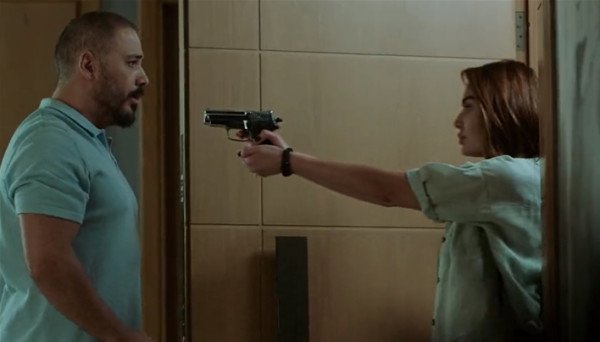 سيرين عبد النور تكشف عن تهديدها بالقتل.. وهذا الفنان منقذها الوحيد