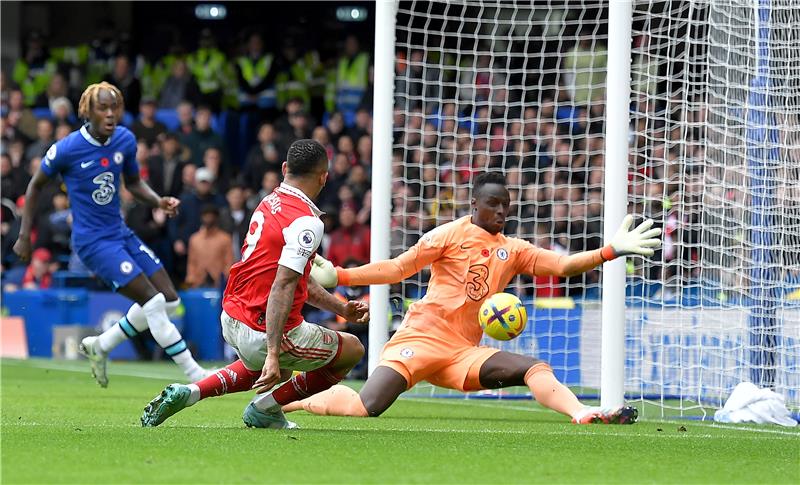  آرسنال يقهر تشيلسي ويستعيد صدارة البريميرليج