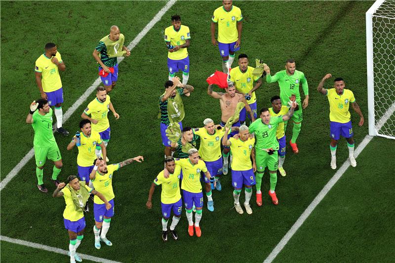 مونديال قطر 2022-بالصور.. قذيفة كاسيميرو ترسل البرازيل إلى ثمن نهائي كأس العالم