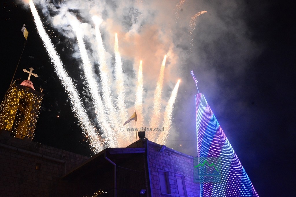 معليا- اضاءة شجرة الميلاد, توحد جميع المؤسسات وتُطلق شعلة احتفالات العيد المجيد