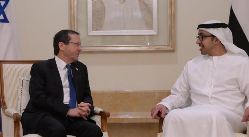 هرتسوغ يكشف عن التعاون مع الإمارات في مجال الفضاء