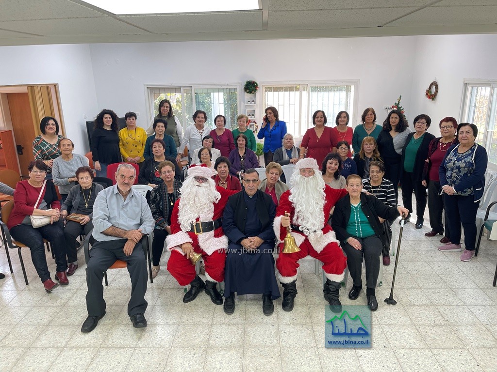 احتفال الميلاد المجيد في نادي الجيل الذهبي معليا، يحاكي الكبير والصغير بروح الميلاد