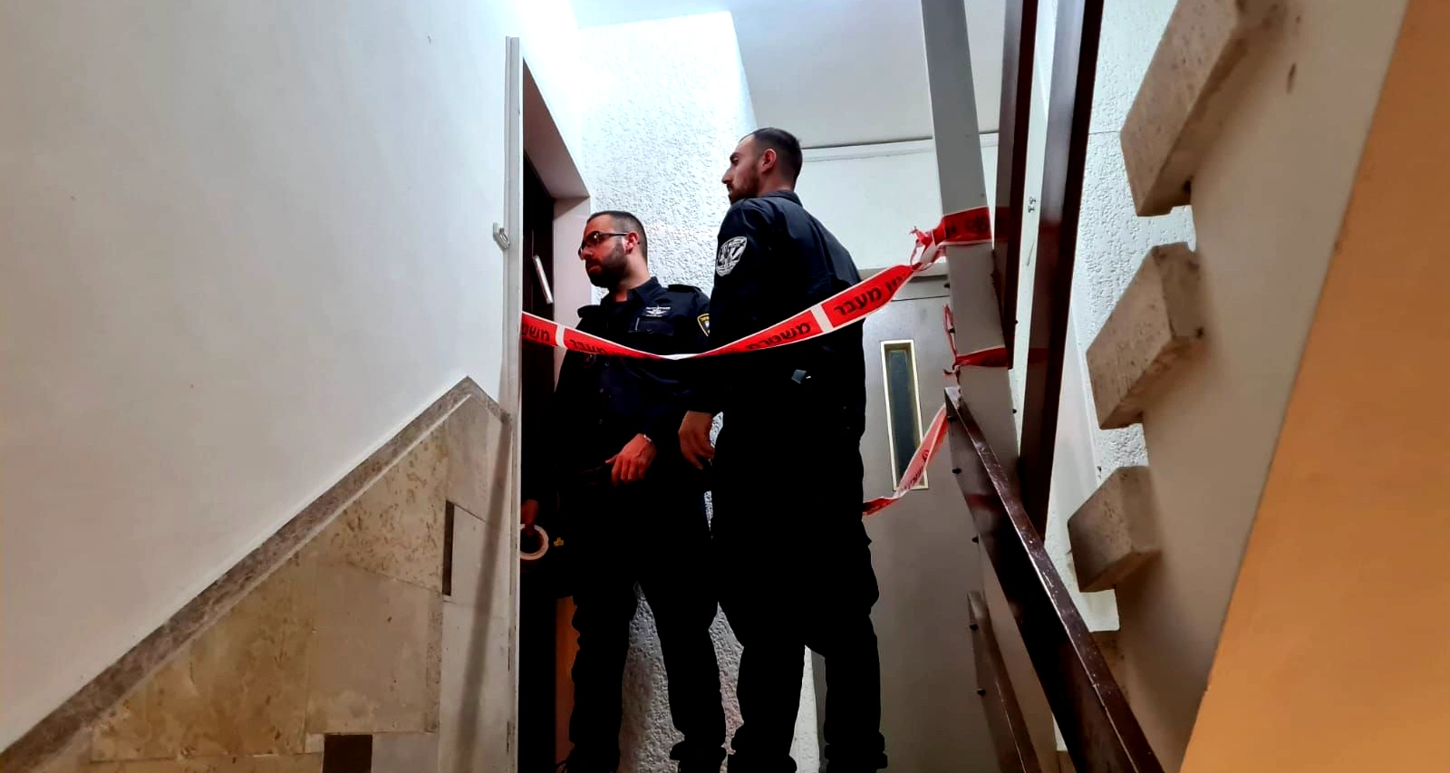 اعتقال فتاة (17 عامًا) من الرملة بعد اعتدائها على طبيب - ونقابة الاطباء تعلن الاضراب في اعقاب حوادث العنف