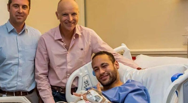 نيمار يخضع لعملية جراحية في قطر