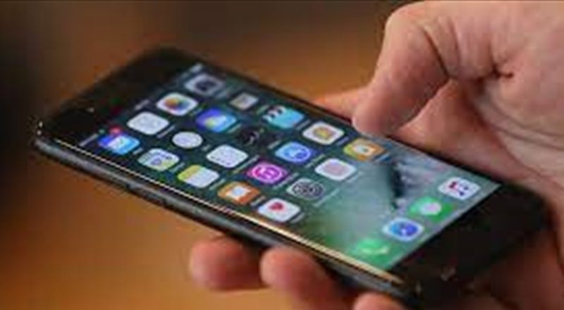 أمر هام هاتفك الذكي يمنعك من الاستمتاع فيه... ما هو؟