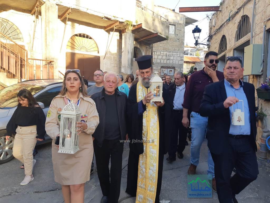 ترشيحا - مسيرة فيض النور وإعلان قيامة المسيح من بين الاموات