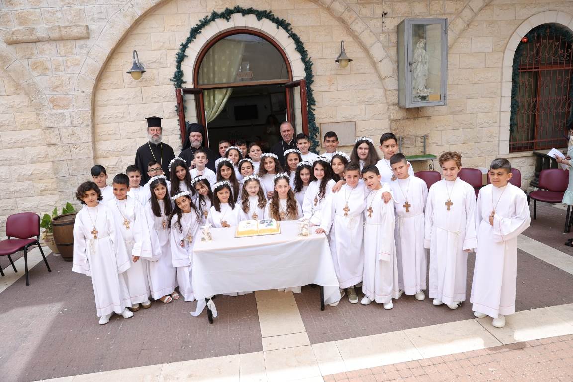 ترشيحا- صور من المناولة الاولى- تصوير ايلي عبليني