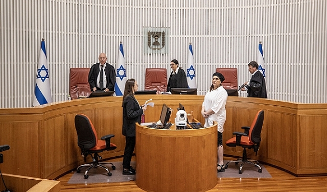 العليا تناقش قانون منع عزل نتنياهو بهيئة تضم 11 قاضيا