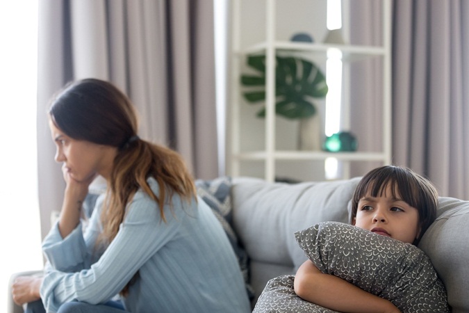 5 طرق للحفاظ على هدوئك عندما يزعجك طفلك