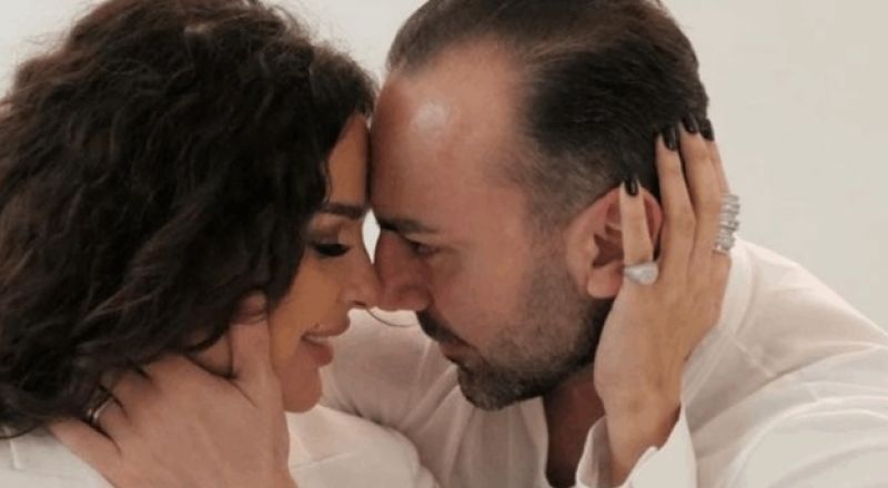 نادين نسيب نجيم برفقة أولادها.. وغياب خطيبها يُثير التساؤلات!