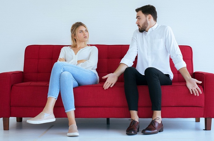 5 توقعات خاطئة تجعل زواجك غير ناضج وتجلب لكِ المشاكل.. توقفي عنها