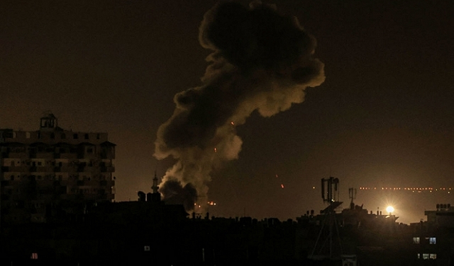 القصف مستمر بكثافة على قطاع غزّة والجيش الإسرائيلي يعلن عن مقتل أحد ضباطه