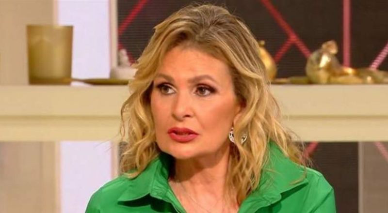 لأوّل مرة سحب أحد أفلام يسرا من دور العرض.. إليكم السبب