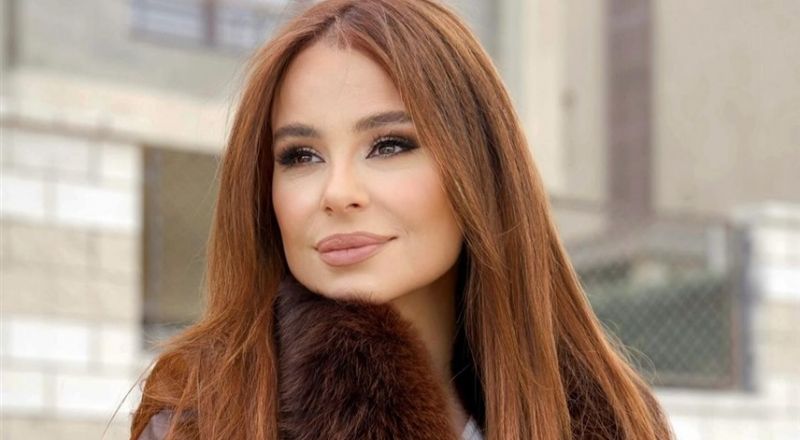 كارول سماحة تحمس جمهورها لألبومها الجديد