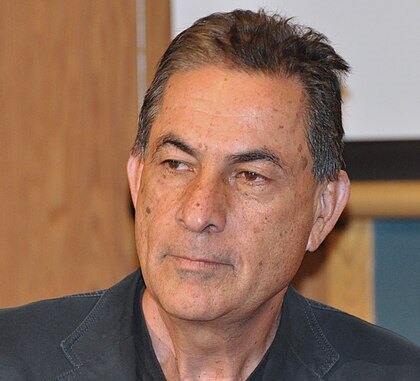 جدعون ليفي: العالم يبكي 6 قتلى ويتجاهل 40 ألف قتيل