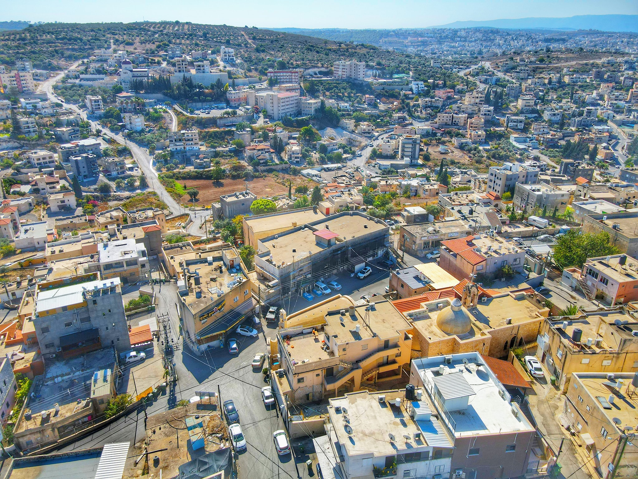 عبلّين التي أُحبّها ما عُدْتِ كما كُنْتِ – زهير دعيم