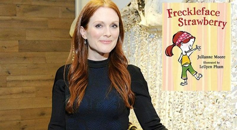 ترامب يحظر كتاب جوليان مور في المدارس... والأخيرة مستاءة