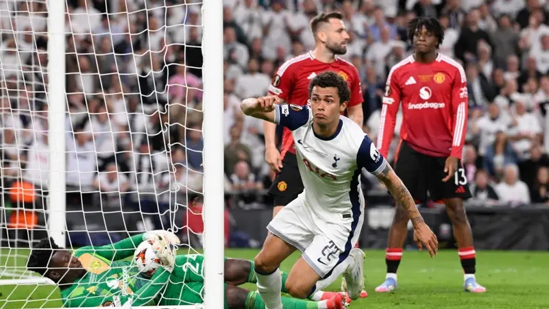 توتنهام يهزم مانشستر يونايتد ويتوج بالدوري الأوروبي