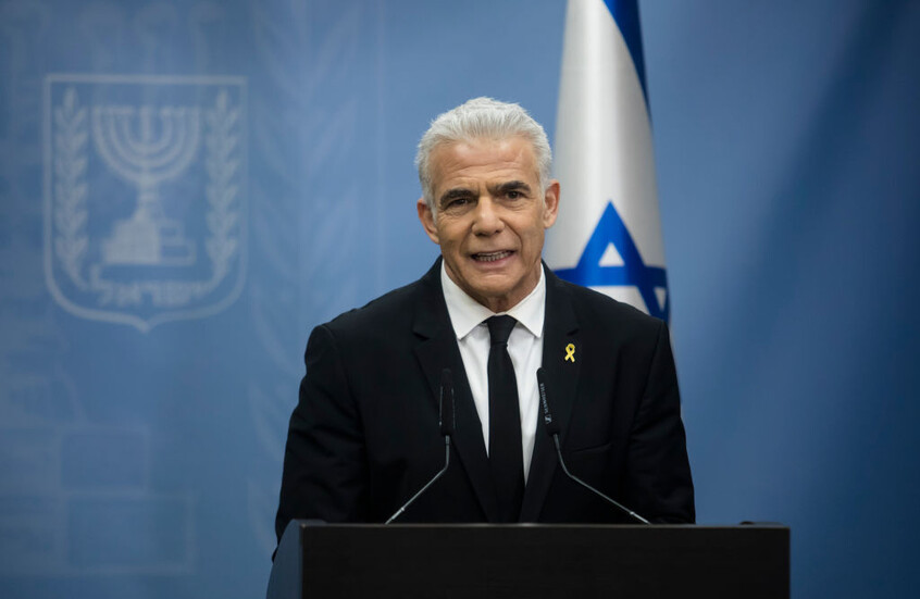 لابيد-: الهجوم على دمشق سلوك متهور ولا يخدم الأهداف الاستراتيجية