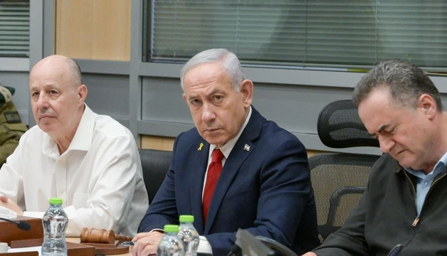 بدون سموتريتش وبن غفير.. مشاورات طارئة لنتنياهو بعد رد حماس