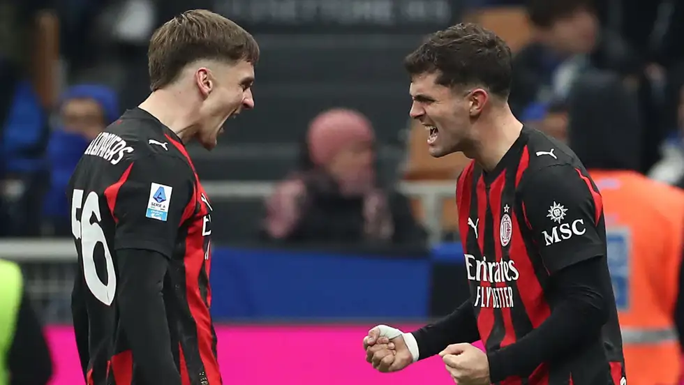 وسط تألق ماينان.. ميلان يقهر إنتر في ديربي الغضب