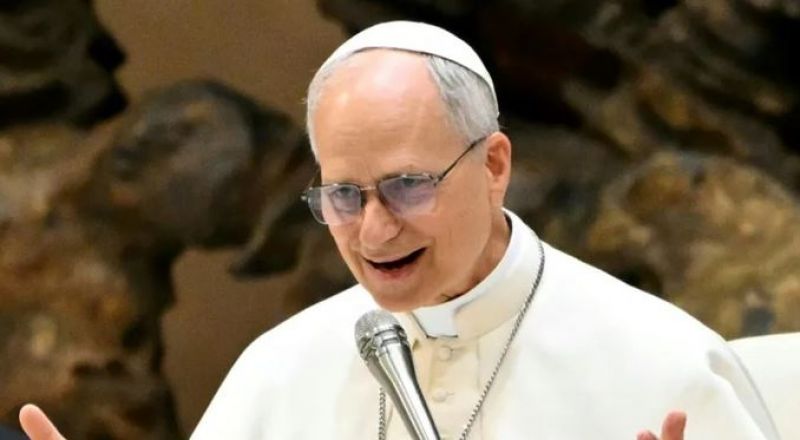 تقرير إسرائيلي: زيارة البابا إلى لبنان تحمل رسالة تهدئة بعد اغتيال قيادي بارز في حزب الله