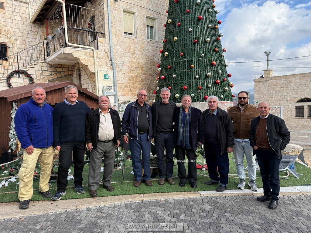 يائير غولان، مرشّح الحزب الديمقراطيين الجديد، في زيارة معايدة إلى معليا