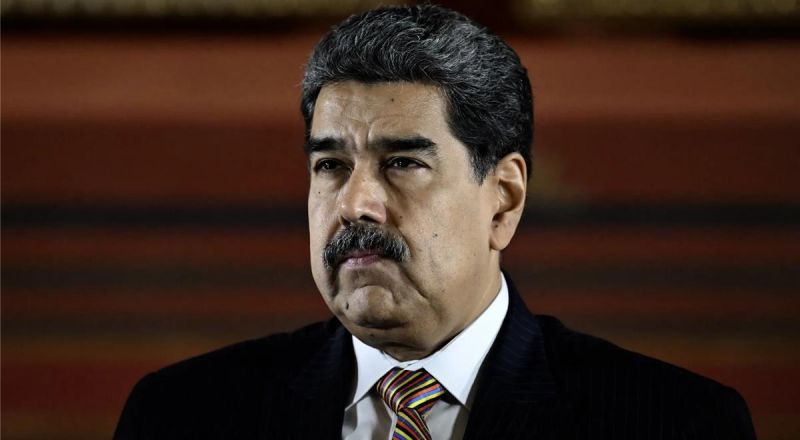 فنزويلا تعلن تشكيل لجنة برلمانية خاصة لتحرير الرئيس مادورو وزوجته